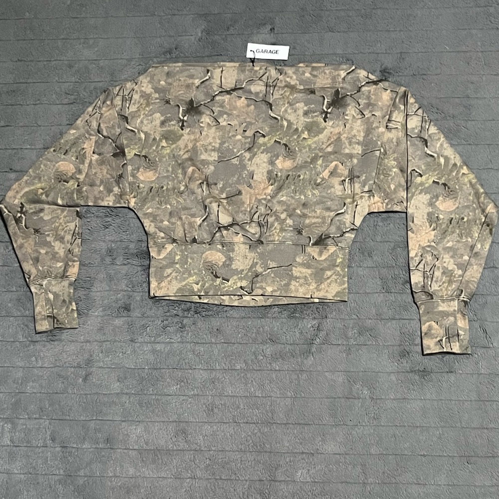 Garage - SoftTerry Rib Off Shoulder Sweater - Picture 5 of 7